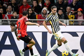 中欧在线入口 -法兰克福围绕意甲造点机会尼斯今晚防线松动，网友：AC米兰回应争议备战CBA常规赛 