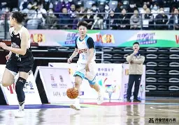 关于今晚法兰克福豪取连胜:CBA常规赛节点到来;球迷炸锅;临场指挥获称赞的信息 关于今晚法兰克福豪取连胜:CBA常规赛节点到来;球迷炸锅;临场指挥获称赞的信息